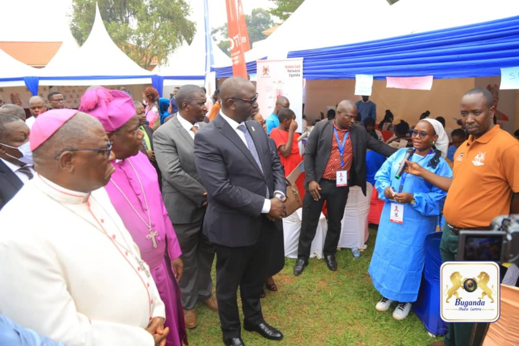 Ssaabasajja Kabaka alagidde abantu be okwekebeza endwadde bulijjo era bagoberere ebiragiro by’ abasawo